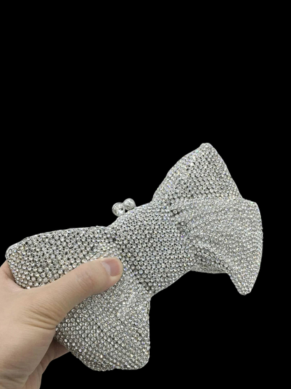 Bolso clutch moño diamantes