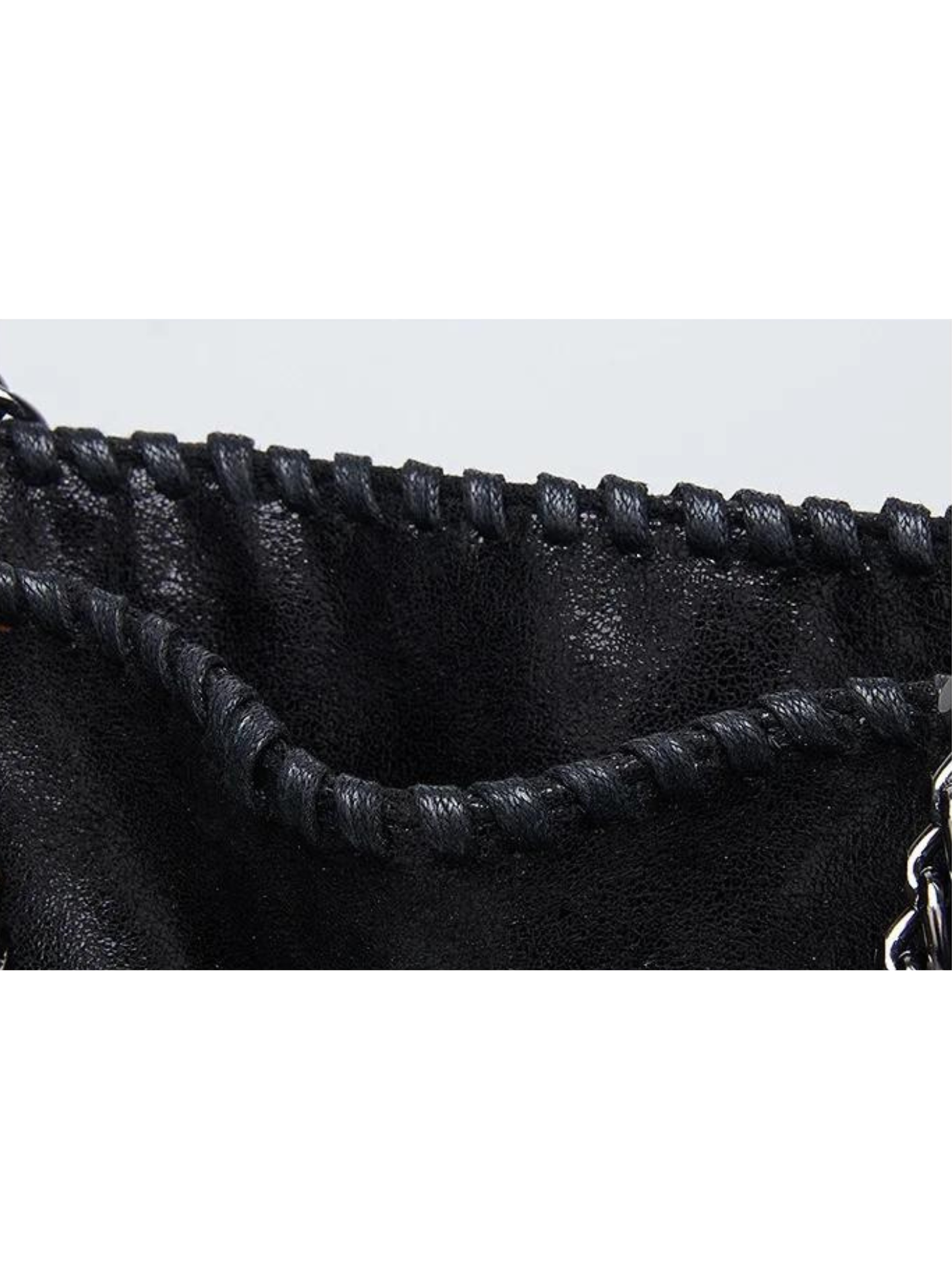 Bolso tote metálico diseño cadena