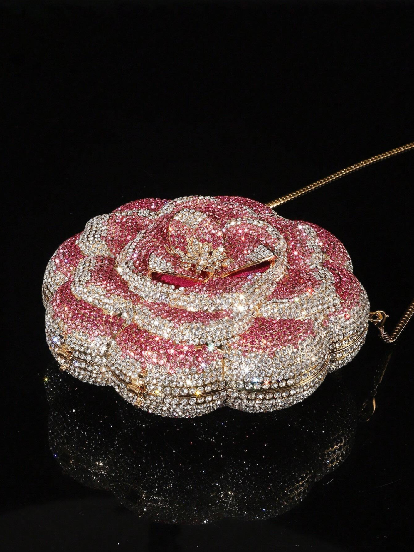 Bolso clutch flor diamantes