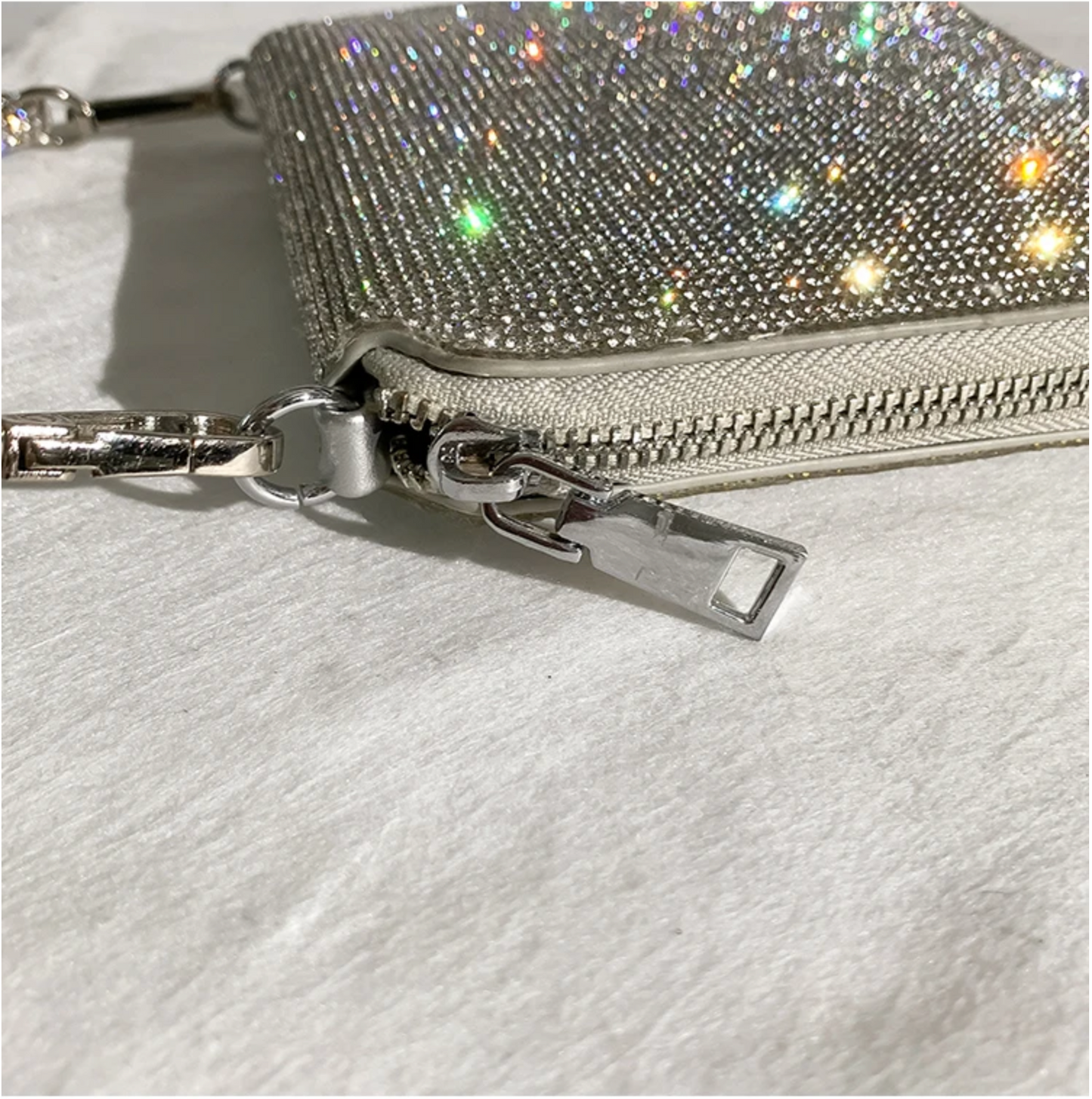 Bolso cadena tejida diamantes