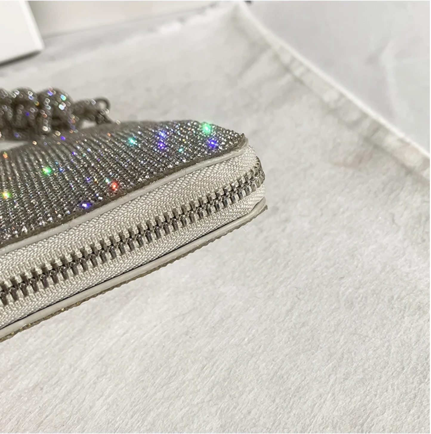 Bolso cadena tejida diamantes