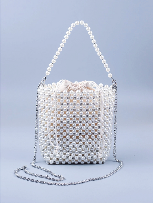 Bolso bucket perlas tejidas