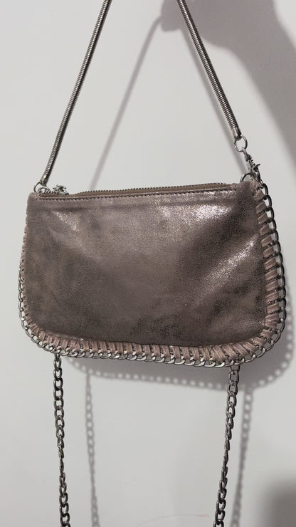 Bolso sobre metálico diseño cadena