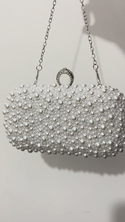 Bolso clutch perlas bordado