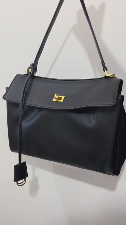 Bolso basic llave negro